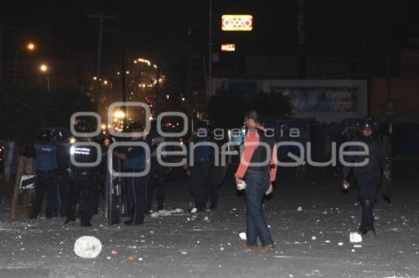 PROTESTAS POR GASOLINAZO . SAQUEOS