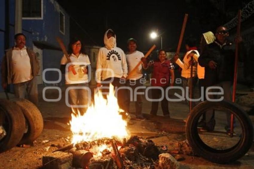 VECINOS SE ORGANIZAN CONTRA SAQUEADORES