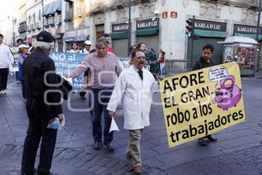 MANIFESTACIÓN DÍA DE LA ENFERMERA