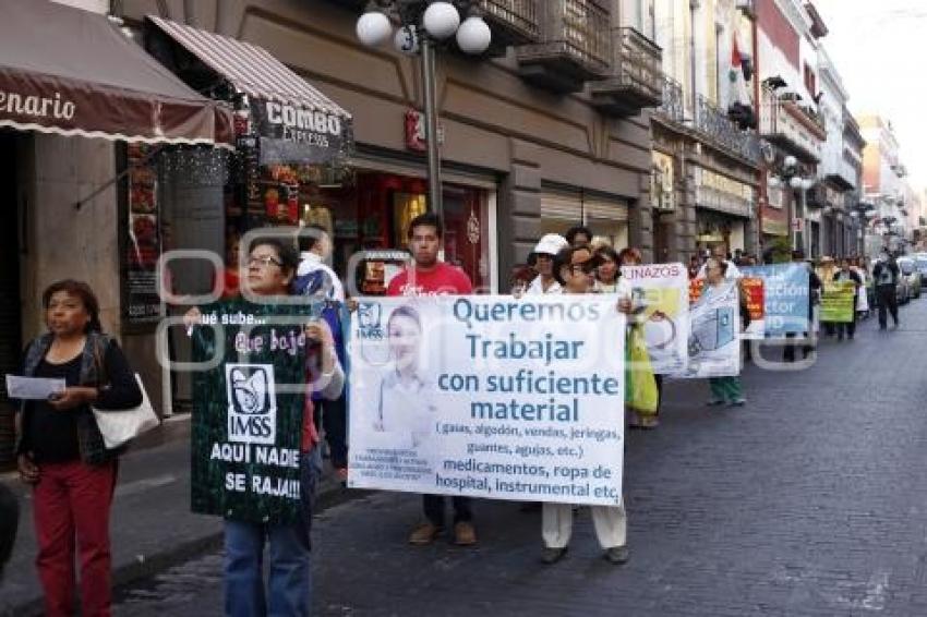 MANIFESTACIÓN DÍA DE LA ENFERMERA