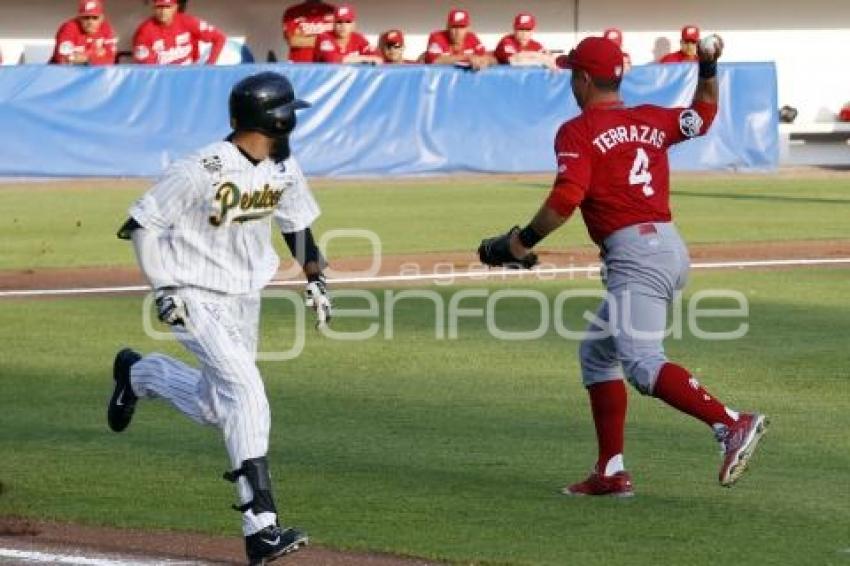 LIGA INVERNAL . PERICOS VS DIABLOS ROJOS