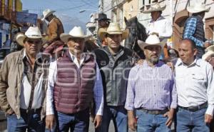 PEGA DE BANDO . CARNAVAL HUEJOTZINGO