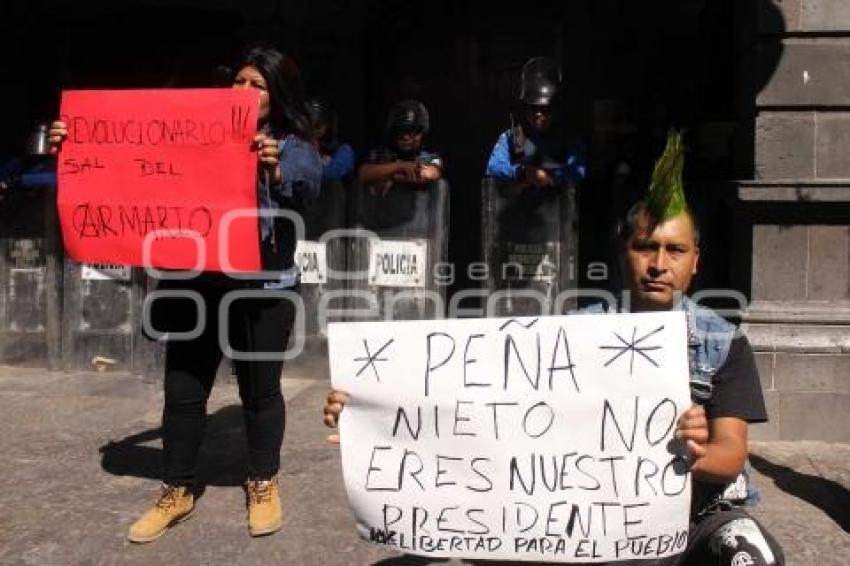 MANIFESTACIÓN ANARQUISTAS