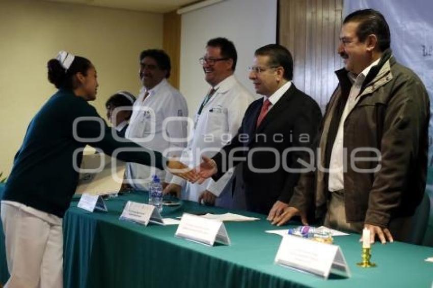 IMSS . RECONOCIMIENTOS A ENFERMERAS