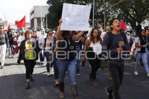 MANIFESTACIÓN ESTUDIANTES