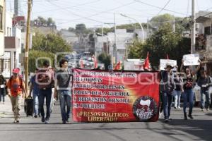 MANIFESTACIÓN ESTUDIANTES