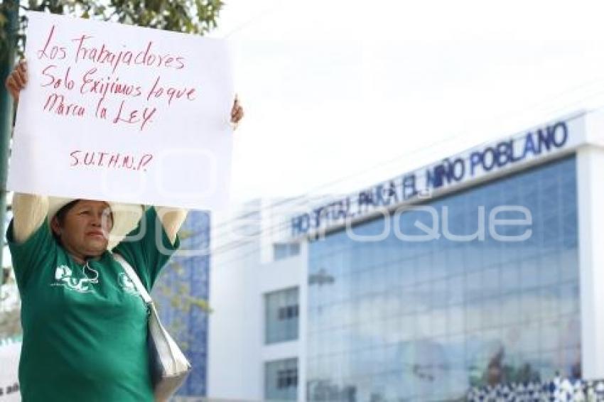 MANIFESTACIÓN TRABAJADORES HNP