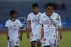 FÚTBOL . LOBOS VS DORADOS