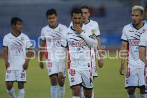 FÚTBOL . LOBOS VS DORADOS