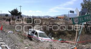 AUTO ARROLLADO POR TREN