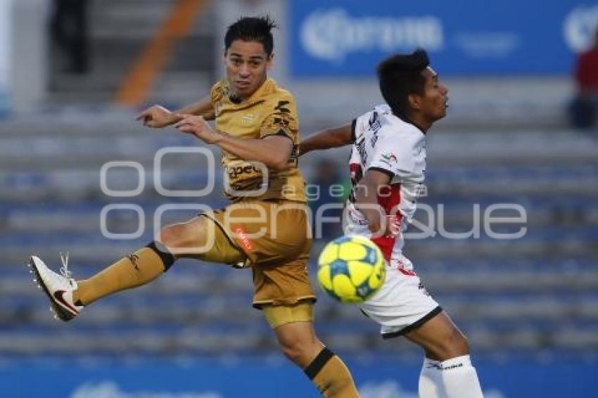 FÚTBOL . LOBOS VS DORADOS