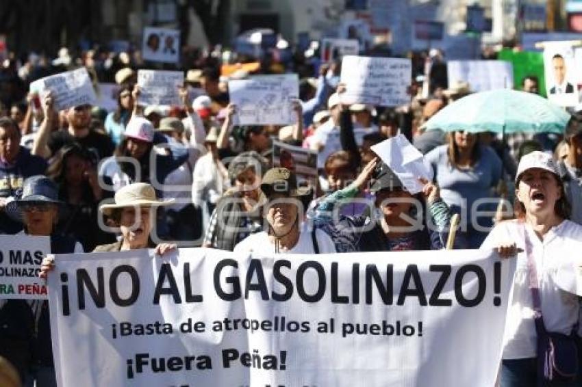 MEGA MARCHA CONTRA EL GASOLINAZO