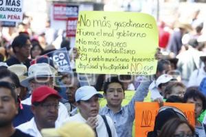 MEGA MARCHA CONTRA EL GASOLINAZO