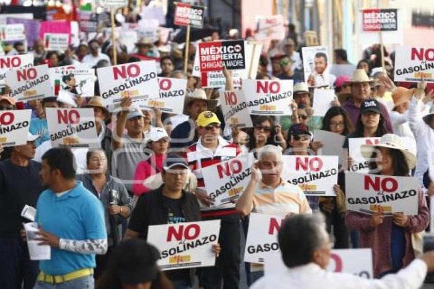 MEGA MARCHA CONTRA EL GASOLINAZO