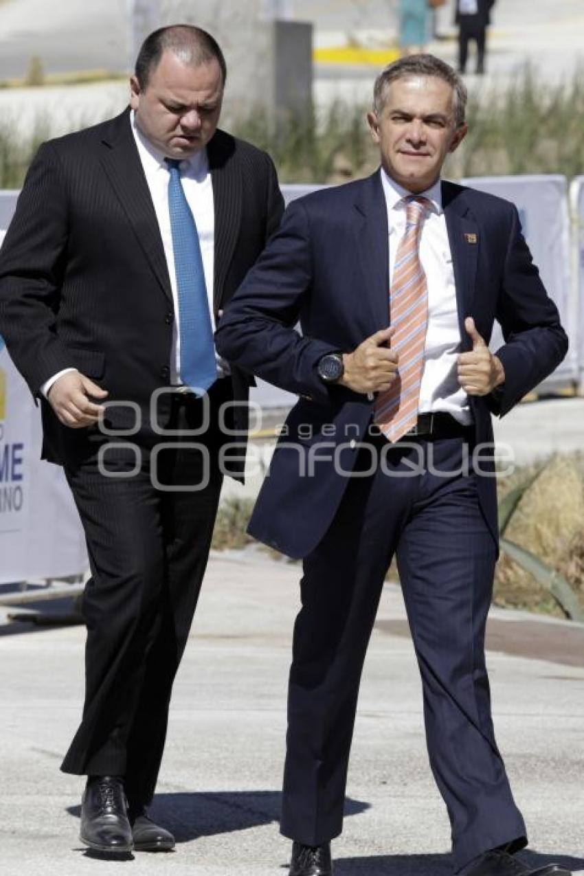 SEXTO INFORME DE GOBIERNO . INVITADOS
