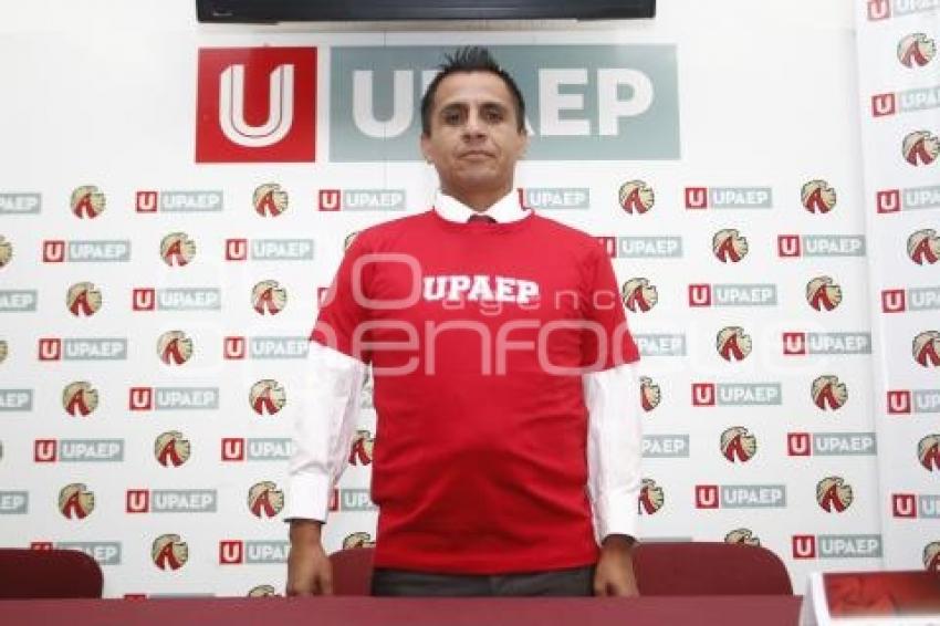 ENTRENADOR FÚTBOL FEMENIL . UPAEP