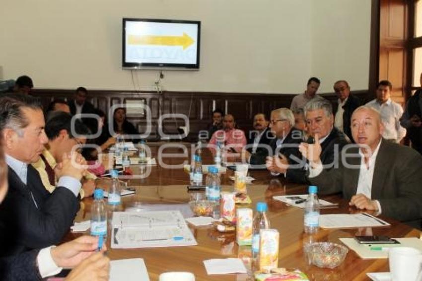 COMISIÓN DESARROLLO URBANO . REGIDORES