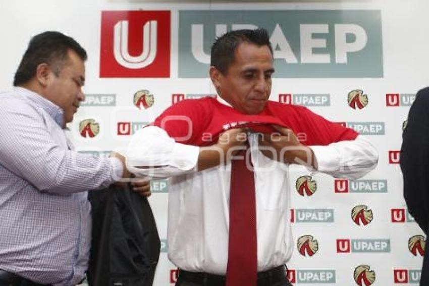 ENTRENADOR FÚTBOL FEMENIL . UPAEP