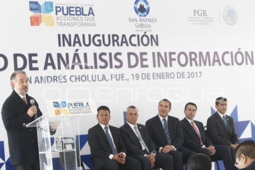 INAUGURACIÓN UNIDAD ANÁLISIS DE LA INFORMACIÓN