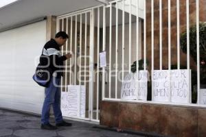 PROTESTA CASA DE CAMPAÑA EUKID CASTAÑÓN