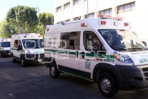 IMSS . ENTREGA AMBULANCIAS