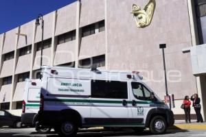 IMSS . ENTREGA AMBULANCIAS