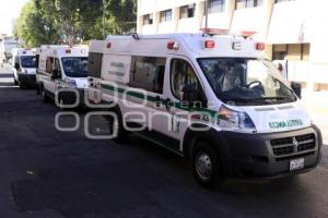 IMSS . ENTREGA AMBULANCIAS