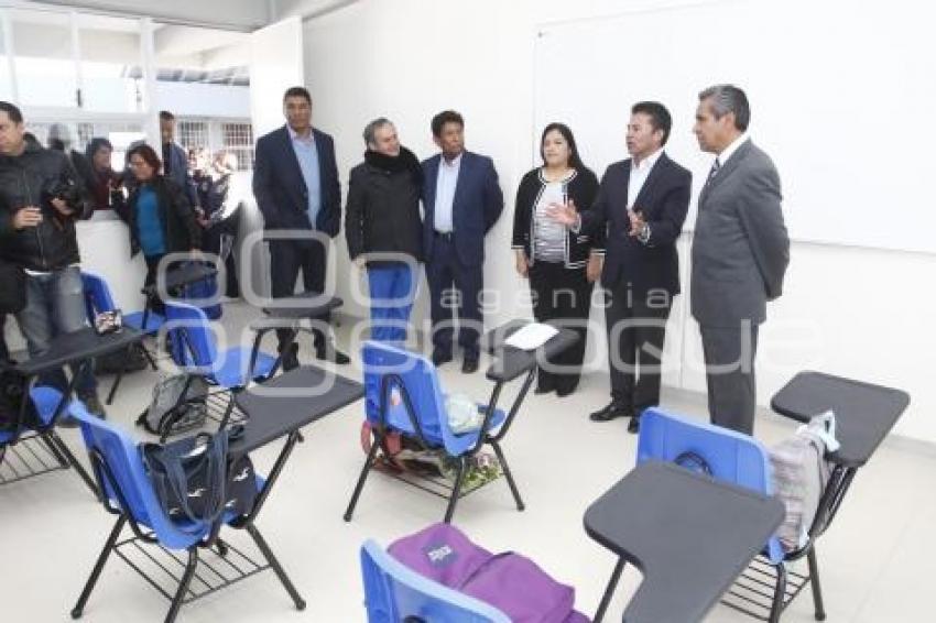 INAUGURACIÓN AULAS DIDÁCTICAS . CHOLULA