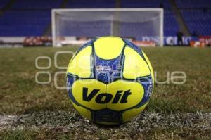 FÚTBOL . CLUB PUEBLA VS ATLAS