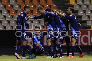 FÚTBOL . CLUB PUEBLA VS ATLAS