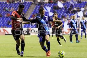 FÚTBOL . CLUB PUEBLA VS ATLAS