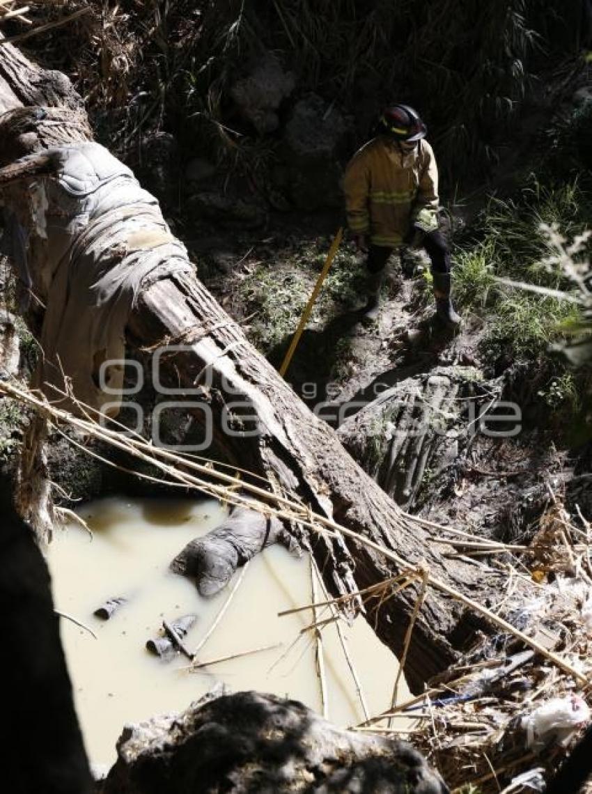 NOTA ROJA . CUERPO EN RÍO ATOYAC