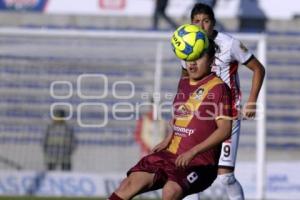 FÚTBOL . LOBOS VS CORAS