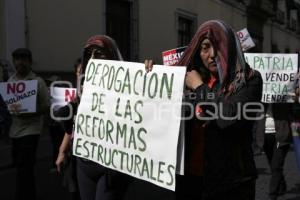 MARCHA CONTRA EL GASOLINAZO