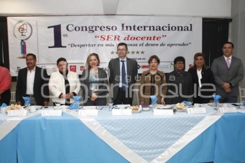 CONGRESO INTERNACIONAL SER DOCENTE . CENHCH