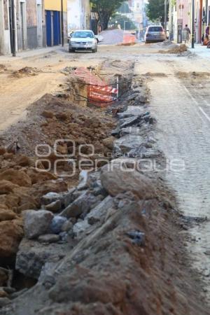 OBRAS EN PALAFOX Y MENDOZA