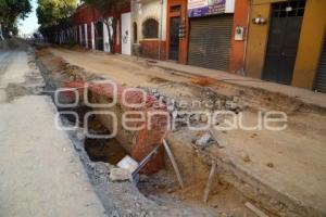 OBRAS EN PALAFOX Y MENDOZA