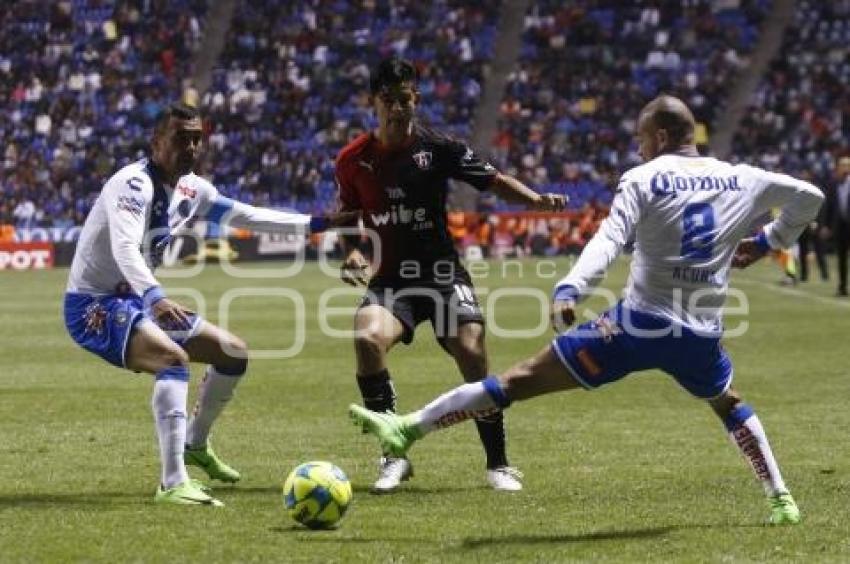 FÚTBOL . CLUB PUEBLA VS ATLAS