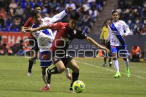 FÚTBOL . CLUB PUEBLA VS ATLAS