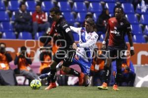 FÚTBOL . CLUB PUEBLA VS ATLAS