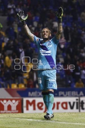 FÚTBOL . CLUB PUEBLA VS ATLAS