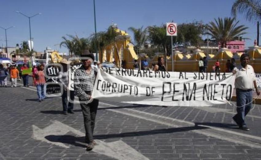 MARCHA CONTRA EL GASOLINAZO . ACATLÁN