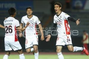 FÚTBOL . LOBOS BUAP VS CIMARRONES
