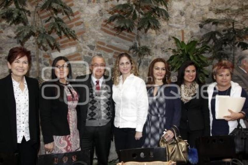 ANA ISABEL ALLENDE . DELEGADOS FEDERALES