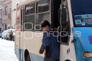 TRANSPORTE PÚBLICO