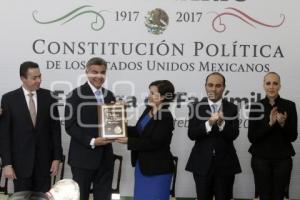 ENTREGA FACSÍMIL CONSTITUCIÓN MEXICANA