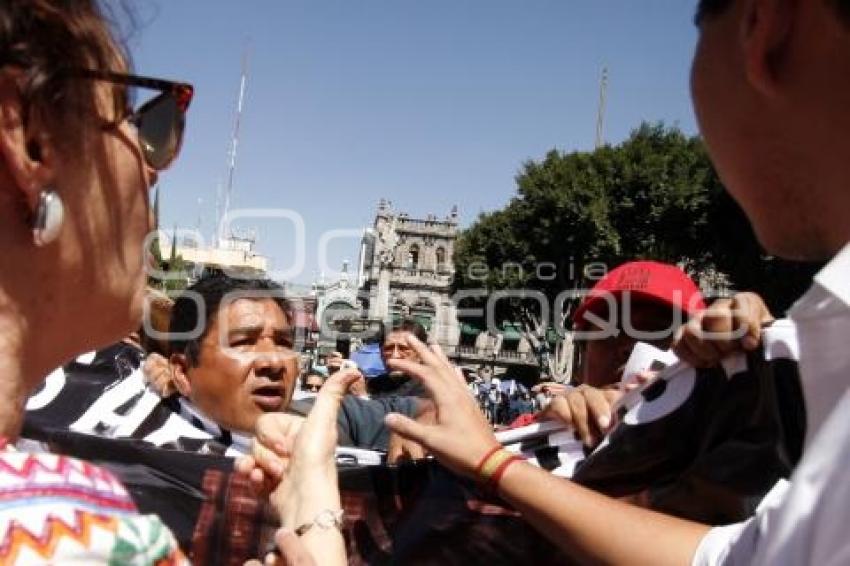 CONFRONTACIÓN EN EL ZÓCALO