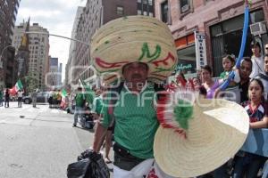 NUEVA YORK . MEXICANOS