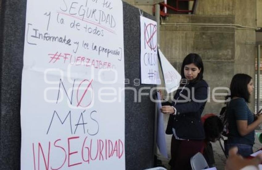 MANIFESTACIÓN ALUMNOS . IBERO