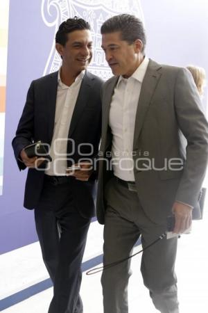 MARTÍNEZ - CRUZ BERMÚDEZ